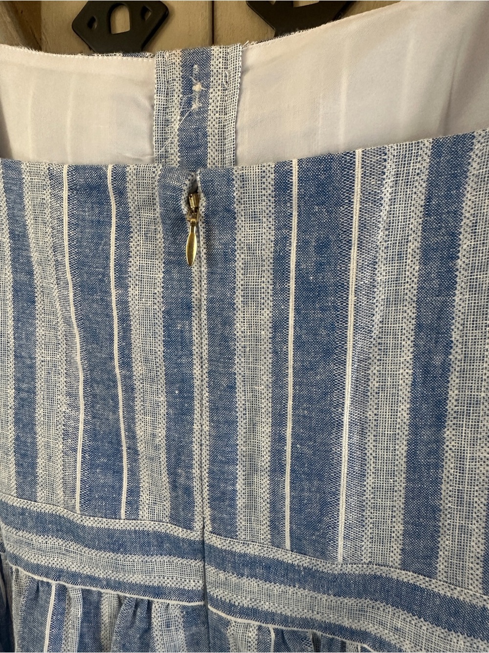 Draper James Blue White Linen Blend Stripe Button Front Midi Dress Size 10 - Picture 9 of 12
